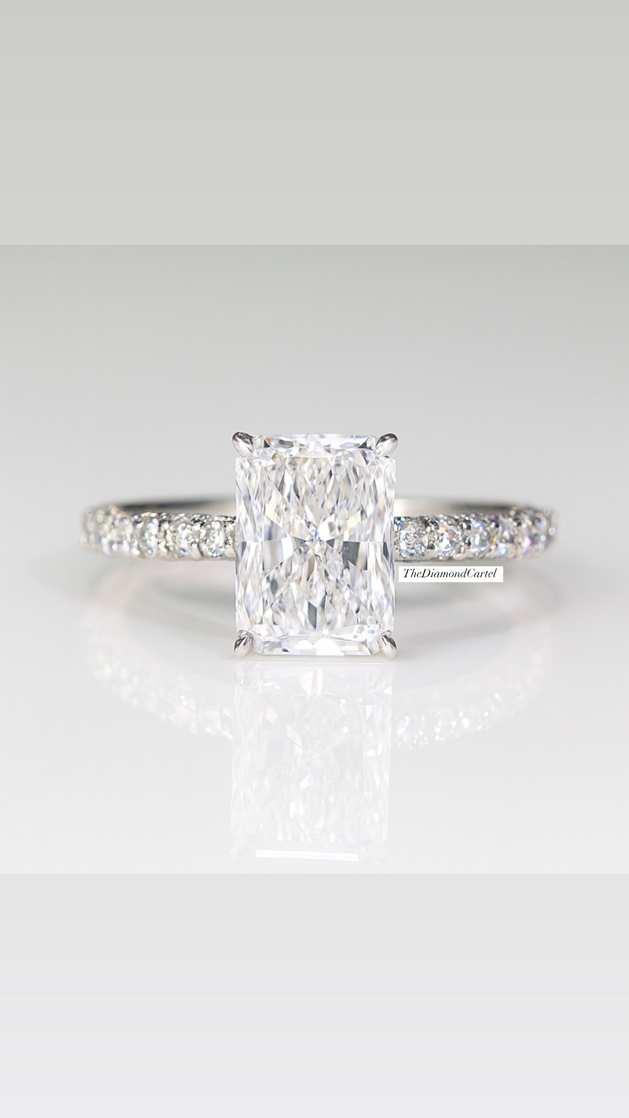 VVS1 Moissanite 3 Carat Radiant Cut Pavé Engagement Ring