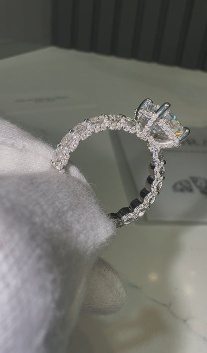 VVS1 Moissanite 3 Carat Radiant Cut Pavé Engagement Ring