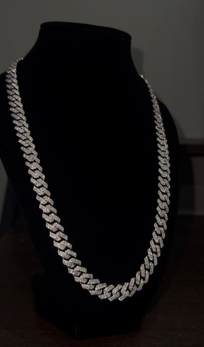 Iced Out VVS1 Moissanite Cuban Chain 10–14mm – D-F Color Diamond Look (19.59 Carat)